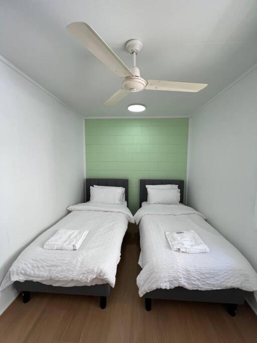 Samuel Grove Apartment โกลด์โคสต์ ภายนอก รูปภาพ