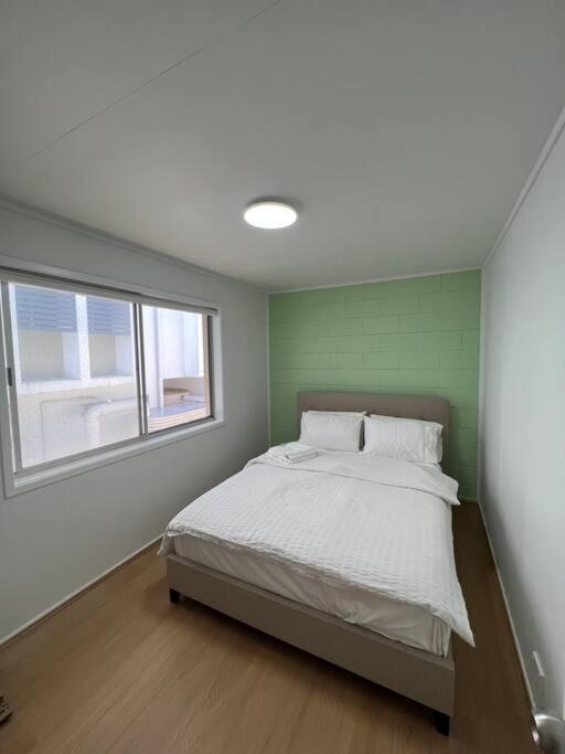 Samuel Grove Apartment โกลด์โคสต์ ภายนอก รูปภาพ